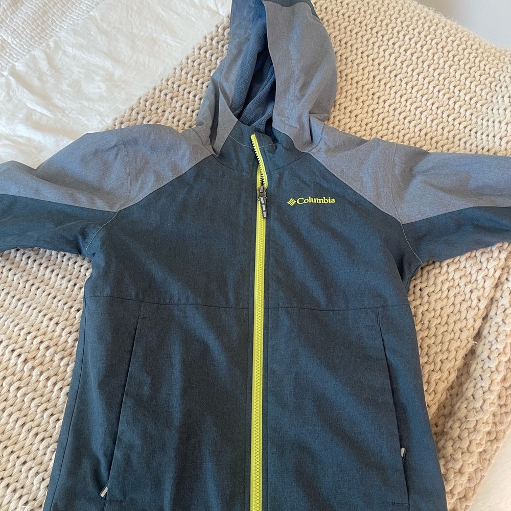 Kids Columbia waterproof jacket with fleece lining